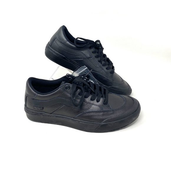 Vans Other - Vans Berle Low Top Skateboarding Men's Size Sneakers Black Leather VN0A5JIJ9BK